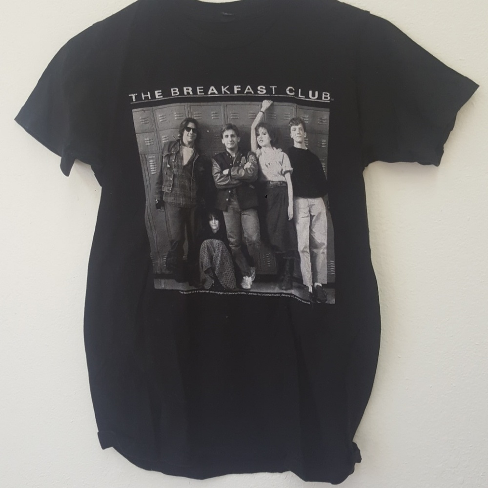 Short sleeved Tees under 25
